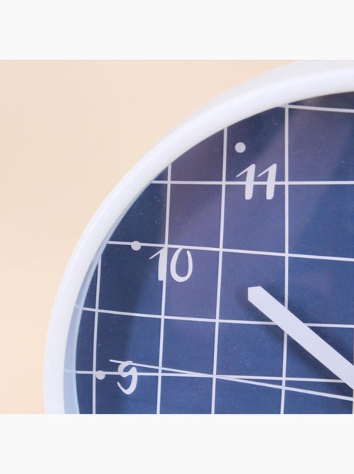 Horloge murale ronde bleu quadrillage blanc 25cm - Kiabi