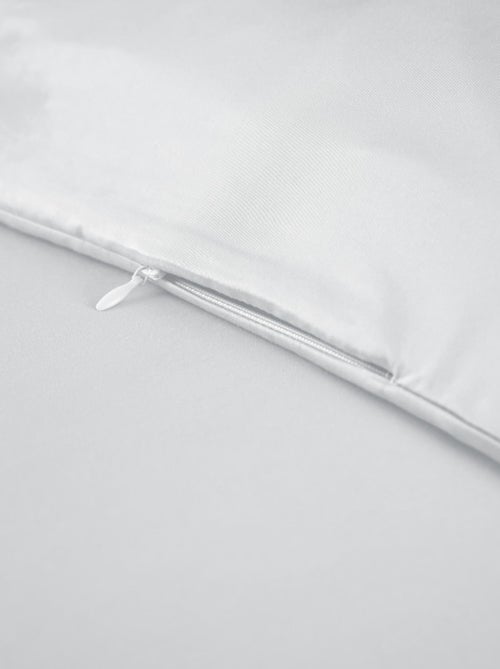 Housse de couette - L'effet papillon - 100% Viscose de bambou 120 fils/cm² - Kiabi Housse de couette - L'effet papillon - 100% Viscose de bambou 120 fils/cm² - Kiabi