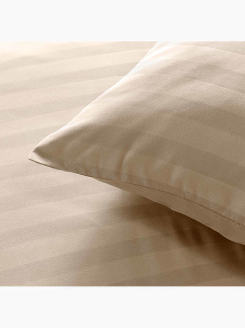 Housse de couette 220x240 + 2 taies rayées coloris naturel - Kiabi