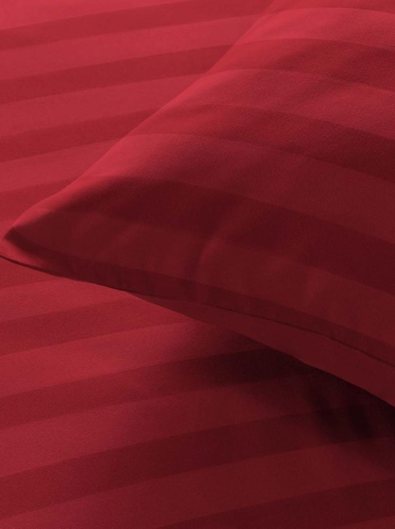 Housse de couette 240x220 + 2 taies Cléo rouge uni microfibre Rouge - Kiabi