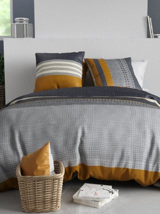 Housse de couette 240x220 ELKA + 2 taies coton 57 fils