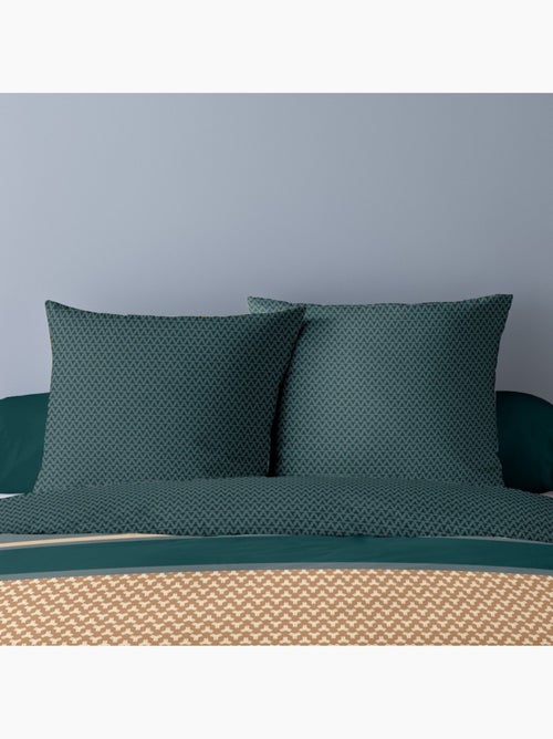 Housse de couette 240x220 LEVI + 2 taies matière Polaire - Kiabi Housse de couette 240x220 LEVI + 2 taies matière Polaire - Kiabi