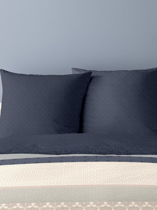 Housse de couette 240x220 NOA + 2 taies matière Polaire - Kiabi Housse de couette 240x220 NOA + 2 taies matière Polaire - Kiabi