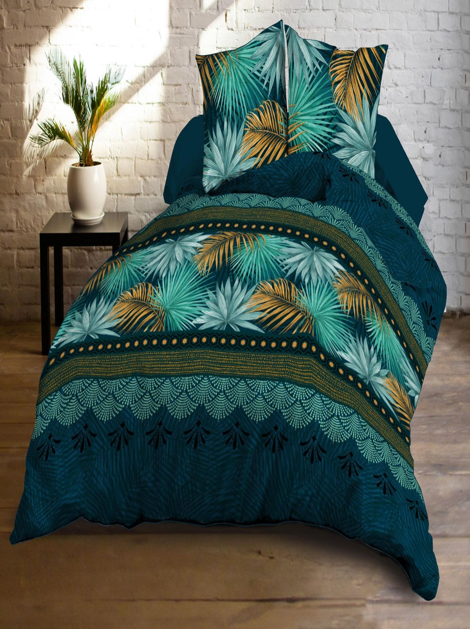 Housse De Couette 240x260cm + 2 Taies - Microfibre Douce, Infroissable - Bleu Paraiso - Lit Double