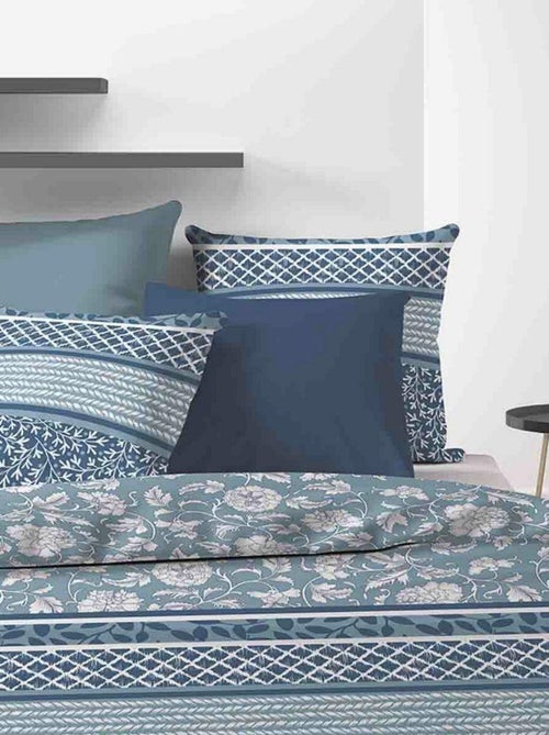 Housse de couette 240x260 cm + 2 taies d'oreiller 65x65 cm Coton Bio Debby - Kiabi Housse de couette 240x260 cm + 2 taies d'oreiller 65x65 cm Coton Bio Debby - Kiabi