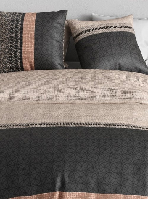 Housse de couette 260x240 + 2 taies en coton 57 fils - Kiabi Housse de couette 260x240 + 2 taies en coton 57 fils - Kiabi