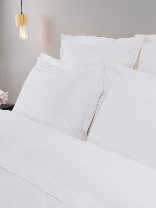 Housse de couette coton bande satin 120 fils RÊVE - Kiabi