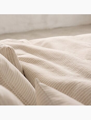 Housse de couette en coton à rayures en fil teint, tissu texturé. N’inclut pas les taies d’oreiller.