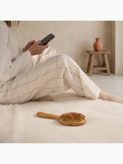 Housse de couette en coton à rayures en fil teint, tissu texturé. N’inclut pas les taies d’oreiller. - Kiabi Housse de couette en coton à rayures en fil teint, tissu texturé. N’inclut pas les taies d’oreiller. - Kiabi