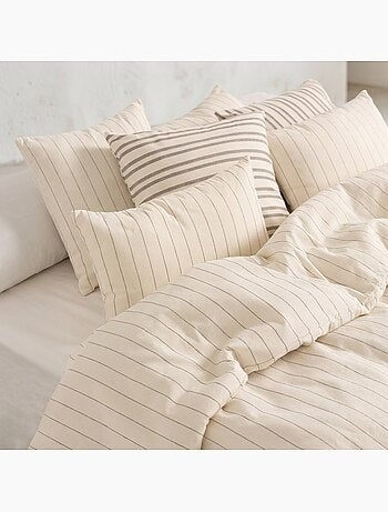 Housse de couette en coton avec fils en relief, tissu texturé. N’inclut pas les taies d’oreiller.