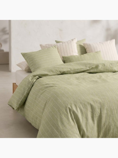 Housse de couette en coton avec fils en relief, tissu texturé. N’inclut pas les taies d’oreiller. - Kiabi Housse de couette en coton avec fils en relief, tissu texturé. N’inclut pas les taies d’oreiller. - Kiabi