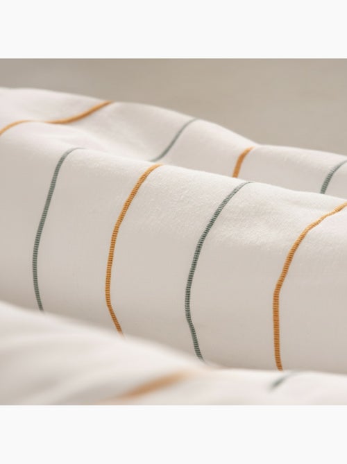 Housse de couette en coton, fils en relief teints, tissu texturé. Sans taies. - Kiabi Housse de couette en coton, fils en relief teints, tissu texturé. Sans taies. - Kiabi