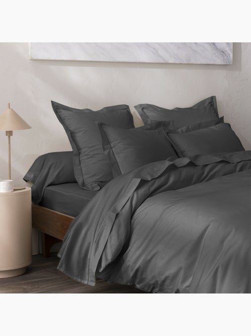 Housse de couette Grand Hôtel Signature — Percale de coton peigné 80 fils/cm² - Kiabi Housse de couette Grand Hôtel Signature — Percale de coton peigné 80 fils/cm² - Kiabi