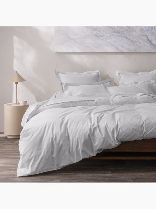 Housse de couette Grand Hôtel Signature — Percale de coton peigné 80 fils/cm² - Kiabi Housse de couette Grand Hôtel Signature — Percale de coton peigné 80 fils/cm² - Kiabi
