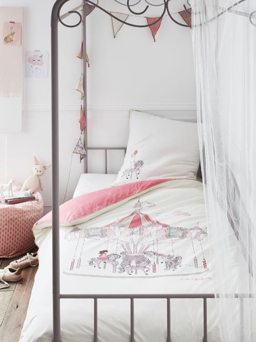 Housse de couette Lili Gaufrette Carrousel 140x200 cm et taie d'oreiller - 100% Coton - Kiabi Housse de couette Lili Gaufrette Carrousel 140x200 cm et taie d'oreiller - 100% Coton - Kiabi