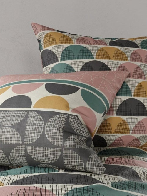 Housse de couette Thanos + taie(s) coton 57 fils - Kiabi Housse de couette Thanos + taie(s) coton 57 fils - Kiabi