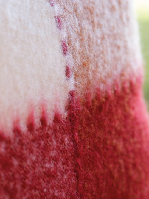 Housse de coussin à carreaux aspect mohair - Kiabi