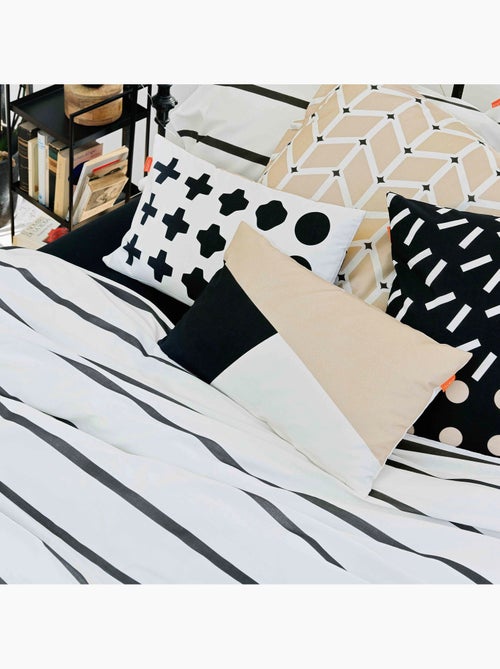 Housse de coussin Blush sand "Happyfriday" - Kiabi Housse de coussin Blush sand "Happyfriday" - Kiabi