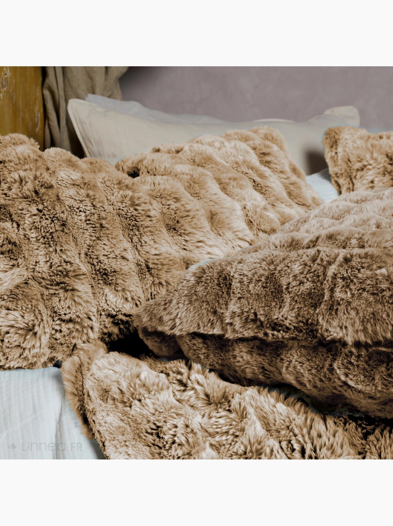 Housse de coussin collection ASTRAKAN fausse fourrure Camel - Kiabi
