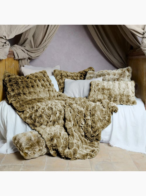 Housse de coussin collection ASTRAKAN fausse fourrure - Kiabi