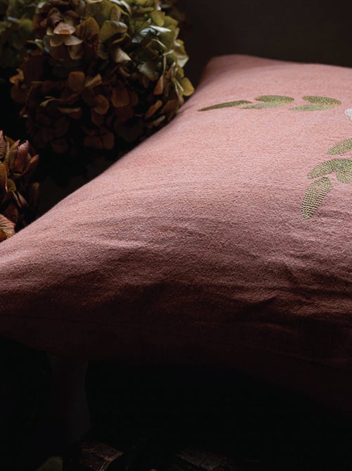 Housse de coussin collection LEONIE Fleurs - Kiabi Housse de coussin collection LEONIE Fleurs - Kiabi