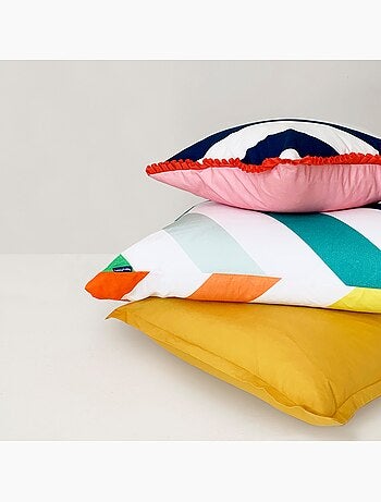 Housse de coussin décoratif Happy stripes "Happyfriday