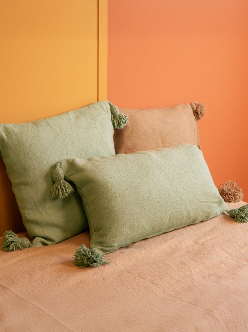 Housse de coussin en laine à pompons - Kiabi