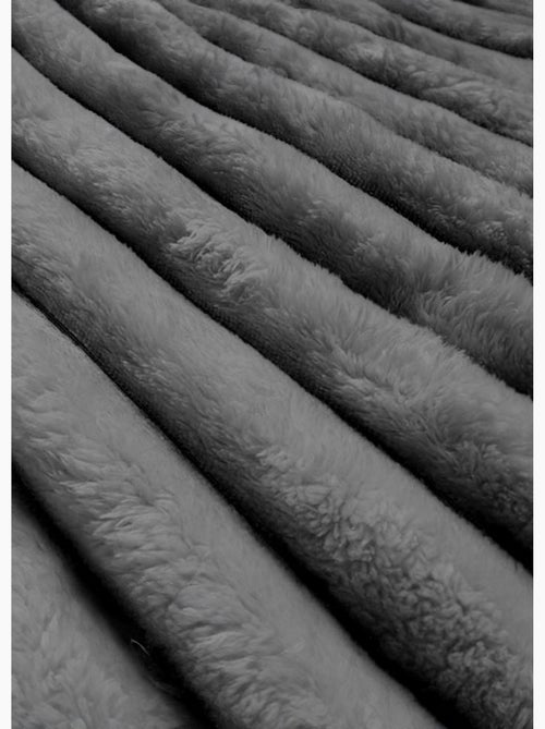 Housse de coussin flanelle 60x60 cm HIMALAYA, par Soleil d'ocre - Kiabi