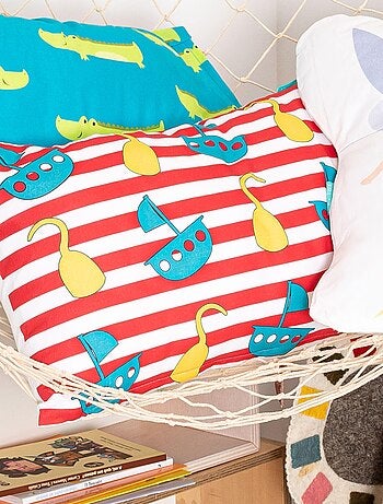 Housse de coussin Flying boy "Happyfriday