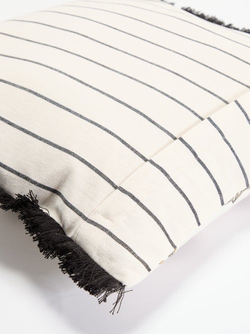 Housse de coussin imprimée avec franges - Kiabi Housse de coussin imprimée avec franges - Kiabi