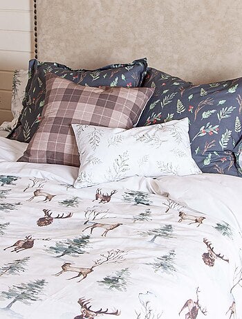 Housse de coussin Mystical winter "Happyfriday