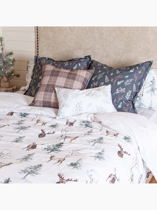 Housse de coussin Mystical winter "Happyfriday" - Kiabi Housse de coussin Mystical winter "Happyfriday" - Kiabi
