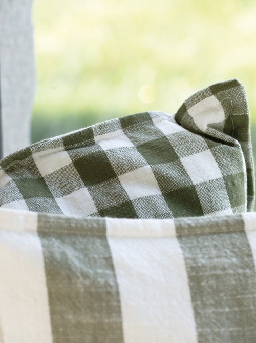 Housse de coussin recto-verso 100% coton rayures et vichy LOURMARIN - Kiabi Housse de coussin recto-verso 100% coton rayures et vichy LOURMARIN - Kiabi