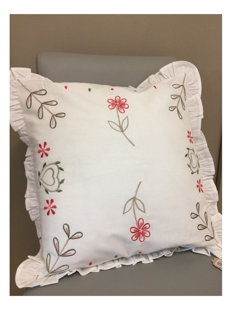 Housse de Coussin romantique brodé Blanc - Kiabi