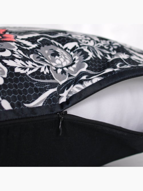Housse de coussin TÊTE DE MORT Rose qui pique - Kiabi Housse de coussin TÊTE DE MORT Rose qui pique - Kiabi