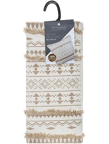 Housse de coussin tuftée etnik