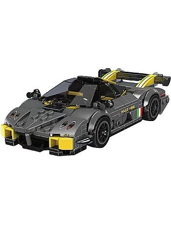 Huayra r + vitrine