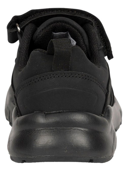 Intrusion - Baskets KAM - Kiabi