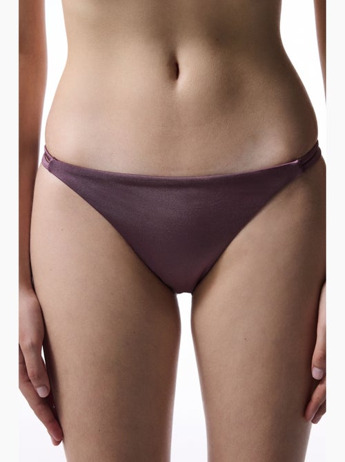 Invidia bas de bikini à coupe minimaliste penti - Kiabi Invidia bas de bikini à coupe minimaliste penti - Kiabi