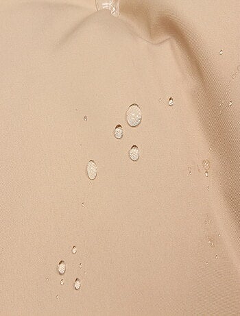 JANE Fauteuil œuf sur pied en résine gris effet rotin