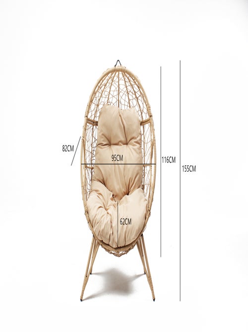 JANE Fauteuil œuf sur pied en résine beige effet rotin - Kiabi JANE Fauteuil œuf sur pied en résine beige effet rotin - Kiabi