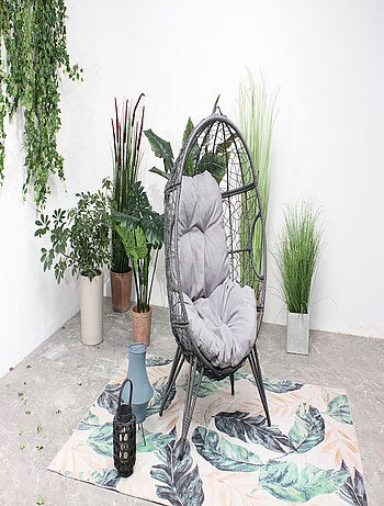 JANE Fauteuil œuf sur pied en résine gris effet rotin