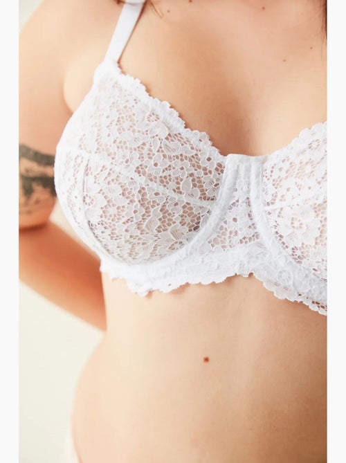 Jasmine gainant en dentelle grande taille penti - Kiabi Jasmine gainant en dentelle grande taille penti - Kiabi