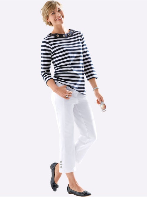 Jean 3/4 avec ceinture élastique à boutons décoratifs - Taille standard - Moda Vilona - Kiabi Jean 3/4 avec ceinture élastique à boutons décoratifs - Taille standard - Moda Vilona - Kiabi