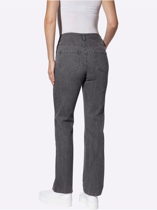 Jean 5 poches à jambes droites avec ceinture gainante et fermeture zippée - taille courte - witt - Kiabi Jean 5 poches à jambes droites avec ceinture gainante et fermeture zippée - taille courte - witt - Kiabi