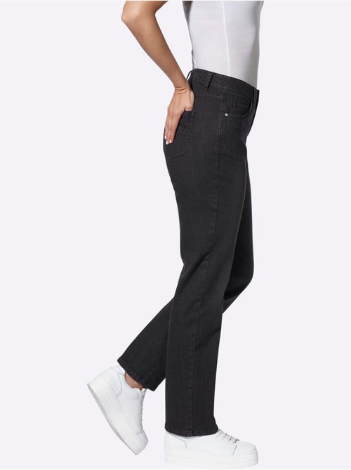 Jean 5 poches à jambes droites en coton extensible et indéformable - taille courte - witt - Kiabi Jean 5 poches à jambes droites en coton extensible et indéformable - taille courte - witt - Kiabi