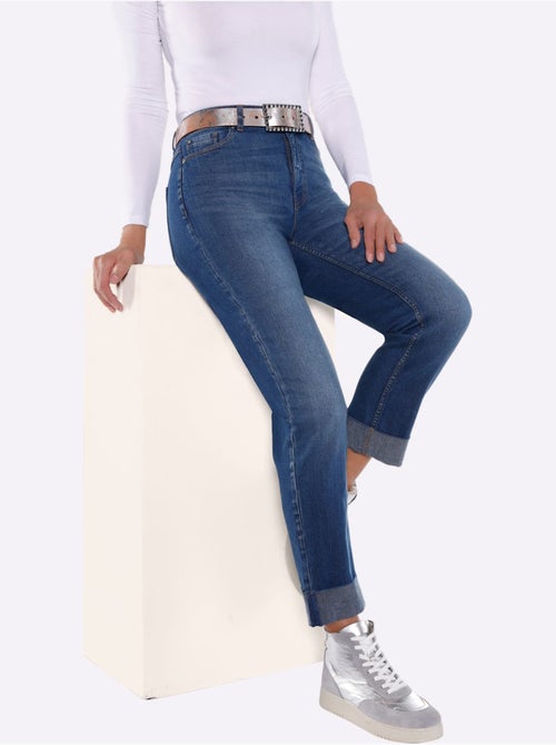 Jean 5 poches coupe 5 poches - taille standard - helline - Kiabi Jean 5 poches coupe 5 poches - taille standard - helline - Kiabi