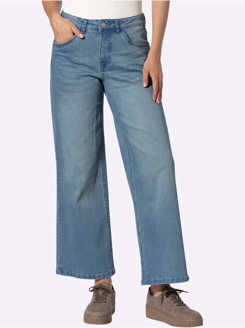 Jean 5 Poches Coupe Parfaite Grâce à L'élasthanne - Taille Standard - Helline - Kiabi Jean 5 Poches Coupe Parfaite Grâce à L'élasthanne - Taille Standard - Helline - Kiabi