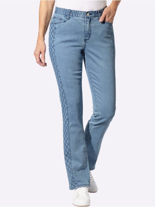 Jean 5 poches couture latérale avancée pour un effet affinant - taille standard - witt - Kiabi Jean 5 poches couture latérale avancée pour un effet affinant - taille standard - witt - Kiabi