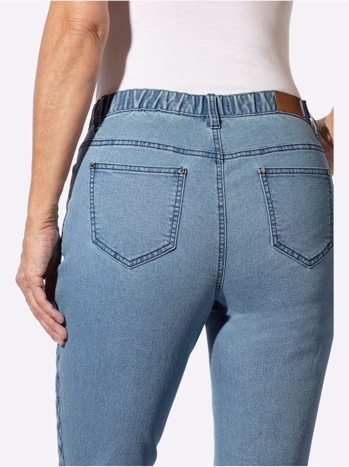 Jean 5 poches couture latérale avancée pour un effet affinant - taille standard - witt - Kiabi Jean 5 poches couture latérale avancée pour un effet affinant - taille standard - witt - Kiabi